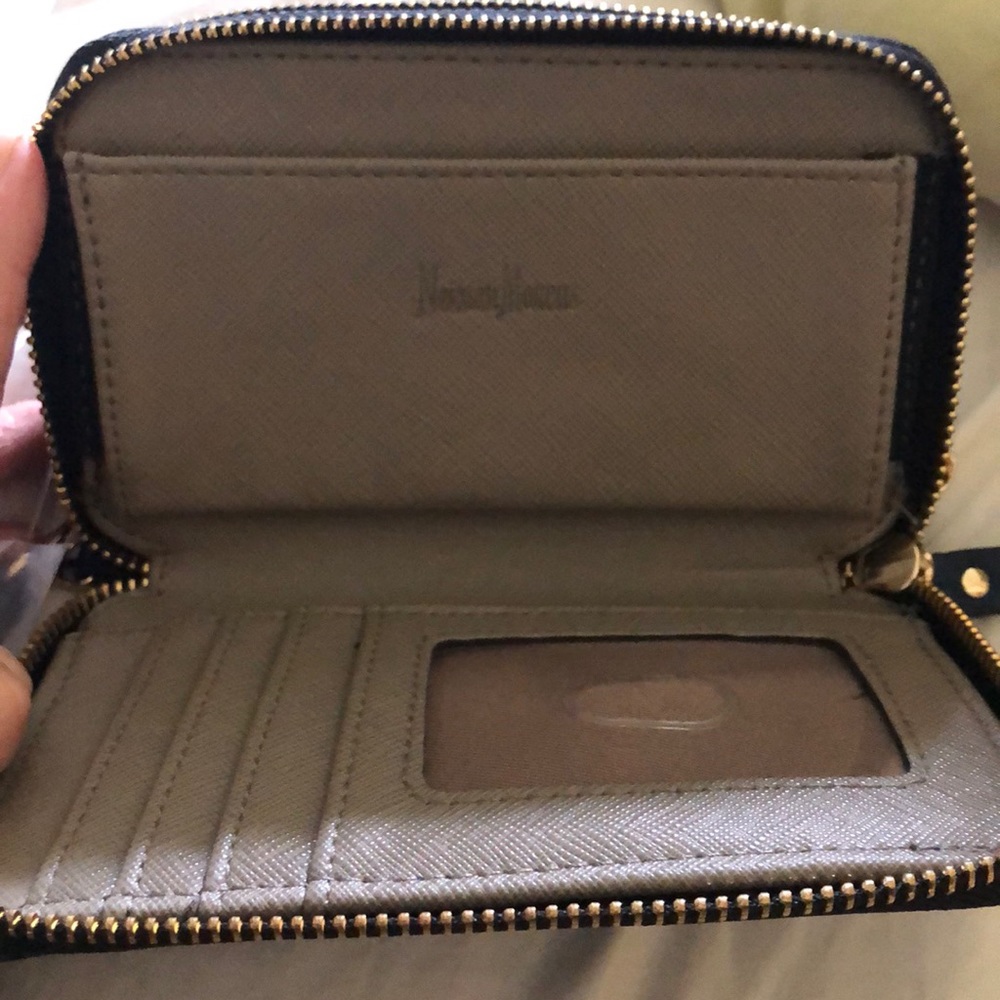 Neiman Marcus multi compartment Wristlet Wallet - Picture 3 of 7